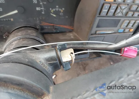 1994 Chevrolet Gmt-400 C1500 from USA, damaged, VIN 1GCEC14H2RE225989